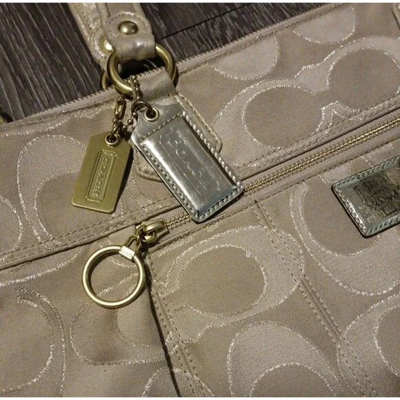 Coach Signature Logo Poppy Lurex Glam Glitter Sateen Tote Bag H1 193 17890 - Picture 2 of 13